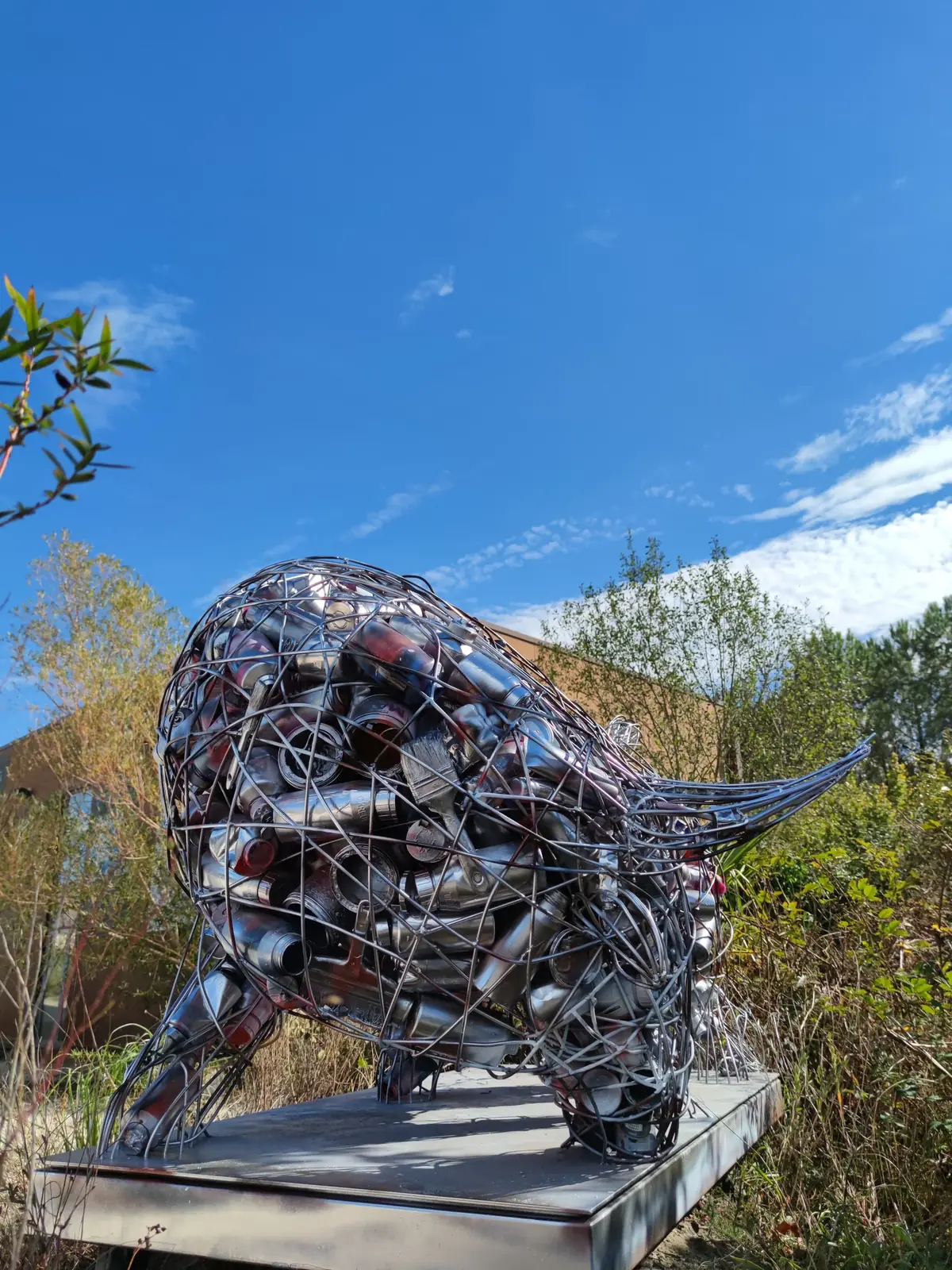Metal bull sculpture by Rémi Bertoche